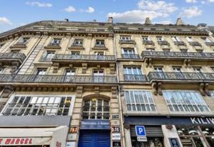 Location bureaux Paris 2 - Proche Halles, Sentier, Métro et RER