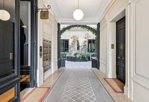 Location bureaux Paris 1 - Rue Saint-Honoré - Proche métros 1, 7 et 14