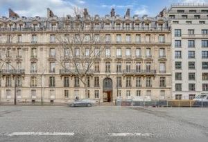 Location bureaux Paris 8 - Proche Saint-Lazare, métro et RER