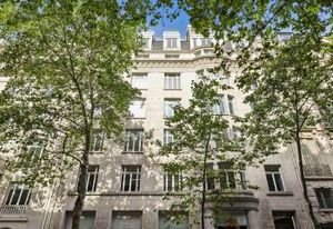 Location bureaux Paris 8 - Immeuble Art Déco près Miromesnil