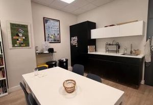 Bureaux rénovés Paris 2 - Rue des Jeûners - Métro Sentier