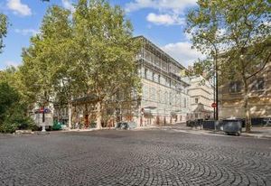 Location bureaux Paris 9 Avenue Trudaine Métro Anvers