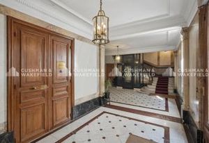 Location bureaux Paris 8 - Proche métros Madeleine, Saint-Augustin et Concorde
