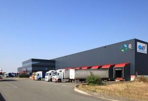 Entrepôt à louer Meung-sur-Loire - Proche A10 et A71