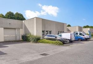 Local d'activité à louer Lognes - Proche RER et autoroutes