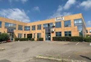 Locaux d'activités à vendre Montigny-le-Bretonneux - Proximité N12, N10, A12