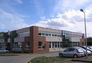 Bureaux à louer Bièvres - Proximité Vélizy Villacoublay, A86 et N118