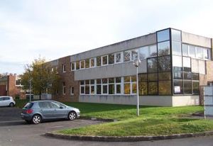 Location bureaux Bièvres - Proche Vélizy-Villacoublay, A86 et N118