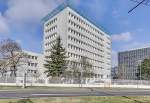 Location bureaux Vélizy-Villacoublay - Proche Tram T6 et centre commercial