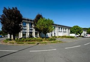 Location bureaux et locaux d'activité Villebon-sur-Yvette - Proximité A6, N118