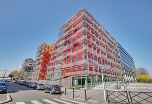 Location bureaux Montigny-le-Bretonneux - Proche gare et centre commercial