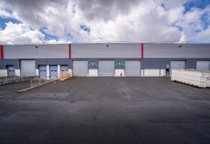 Location entrepôt Les Ulis - Proche RER B et autoroutes A10 et A104