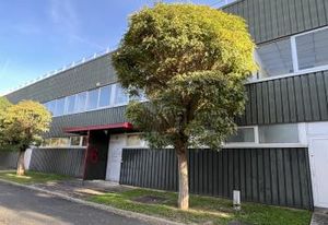 Location cellules mixtes activité Coignières - Proximité transports