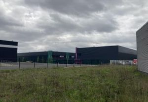Terrain commercial à vendre Villejust - accès A10, N118 et Francilienne