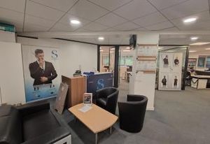Location bureaux Meudon - Proche A86 et N118, RER et bus