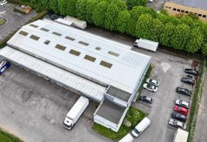 Bâtiment de messagerie à vendre Trappes - Accès direct N10