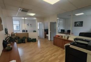 Location bureaux Les Ulis - Zone Courtaboeuf, proche RER