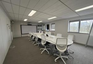 Vente bureaux Meudon-la-Forêt - Proche A86, N118, Tram T6, RER C