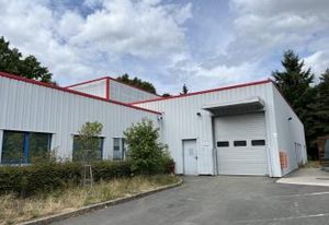 Bâtiment indépendant à vendre Cheptainville - Proche RER et bus