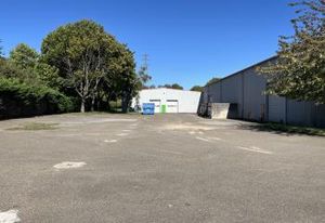 Vente local d'activité Trappes - Proximité N10, N12, A86