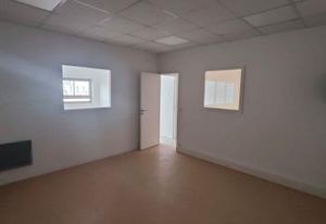 Location bureaux Brétigny-sur-Orge - Proche transports en commun