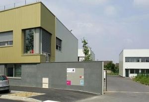 Location local d'activité Grigny - Sécurisé et arboré