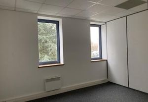 Bureaux à louer Villebon-sur-Yvette - Proche RER B et N118