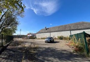 Vente ensemble commercial La Verrière - RN10