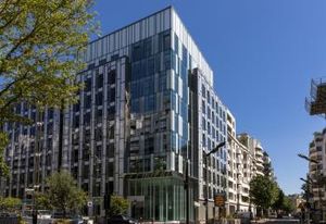 Location bureaux Levallois-Perret - Proche métro Pont de Levallois-Bécon