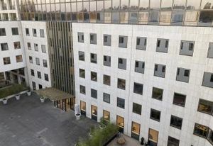 Location bureaux Suresnes - Proche Tram T2, SNCF et Bus