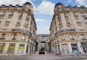 Location bureaux Levallois-Perret - Proche métro Louise Michel