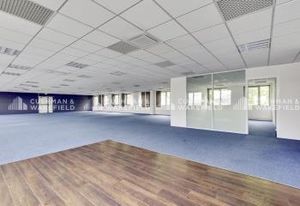 Location bureaux Nanterre - Proche A86, RER, Tram et SNCF