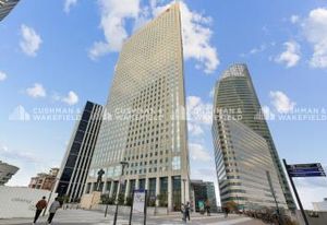 Bureaux à louer La Défense - Proximité Métro, RER, Tram et SNCF