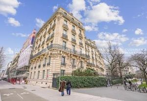 Location bureaux Neuilly-sur-Seine - Proche Porte Maillot, RER et Métro