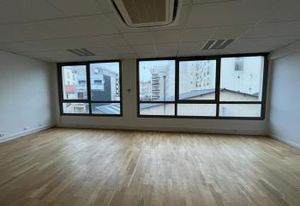 Location bureaux Malakoff, à 13 min à pied de la ligne 13 et bus