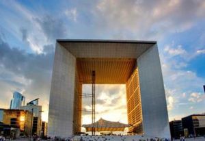 Location bureaux Puteaux - Grande Arche La Défense - Proximité transports en commun