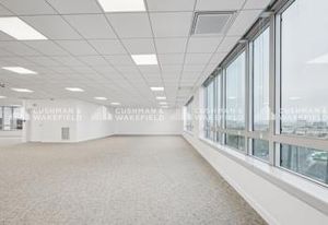 Location bureaux Montrouge - Proche Porte d'Orléans, métro, tram et bus
