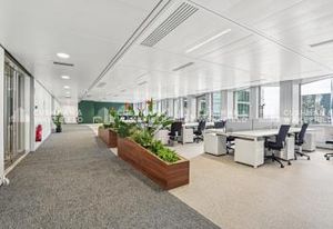 Location bureaux Courbevoie - Tour Europe - Proche Métro et RER