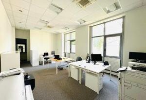 Location bureau Levallois-Perret - Proche métro Anatole France
