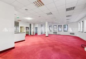 Location bureaux Courbevoie - Proche La Défense et transports