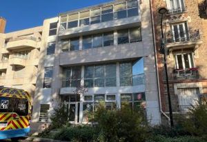 Location bureaux Courbevoie - Proche Défense et transports