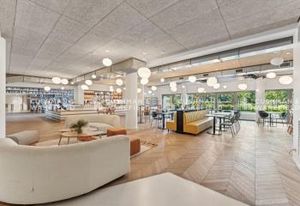 Location bureaux Boulogne-Billancourt - Proche RER C, T2 et métro Pont de Saint-Cloud