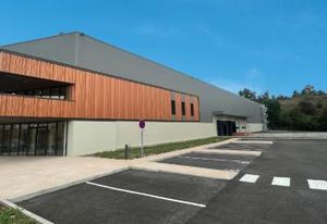 Local d'activité à louer Saint-Laurent-de-Mure - Accès A432 et Aéroport