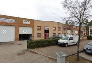 Local d'activité à louer Vénissieux - Proche transports et autoroutes