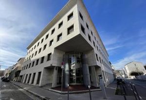 Bureaux à louer Lyon 9 - Proche métro Gorge de Loup et tram