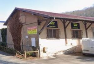 Local d'activités à louer Fleurieu-sur-Saône - Proche gare et A46