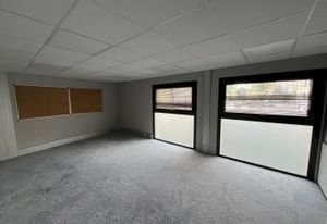 Location bureaux Lyon 6 - Proche Gare Part-Dieu, métro, tram et autoroute