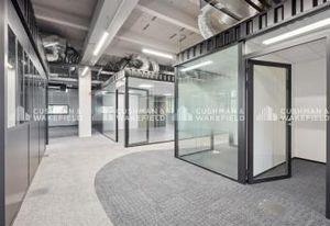 Location bureaux Lyon 2 - Confluence - Proche métro, tram et gare Perrache