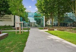 Location bureaux Lyon 9 - Campus Verrazzano en bord de Saône