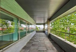 Vente bureaux Marcy-l'Étoile - Vue sur Domaine Lacroix-Laval